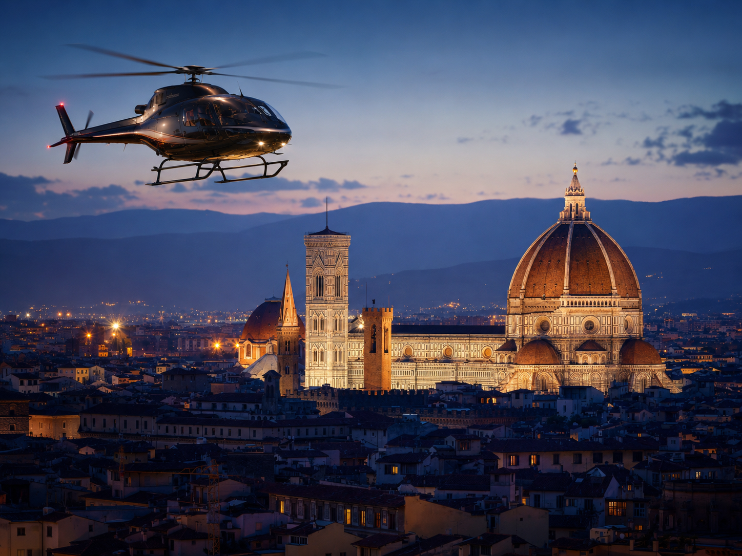 Elicottero privato in volo sopra il Duomo di Firenze al tramonto